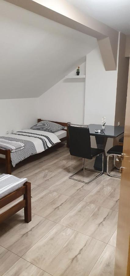 Apartman Dabrovic Novska Dış mekan fotoğraf